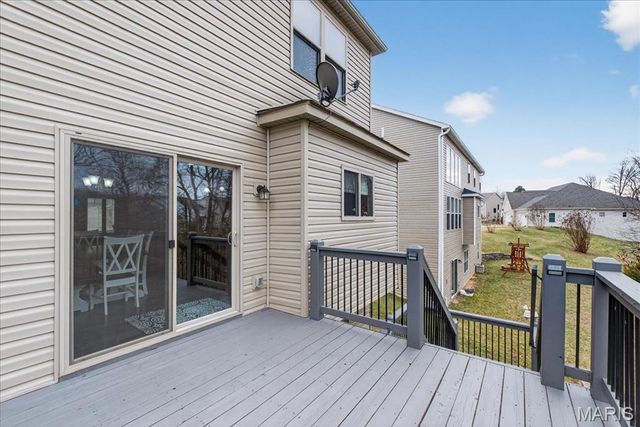 24 Hawthorne Court, O'fallon, MO 63366