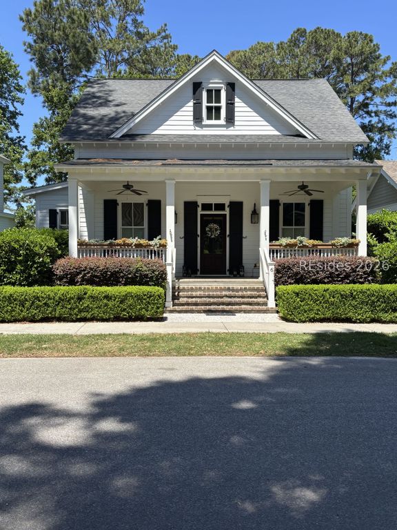 6 W Bluff, Beaufort, SC 29906