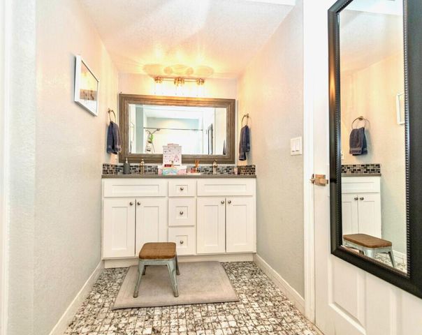 16887 97th Way N, Jupiter, FL 33478
