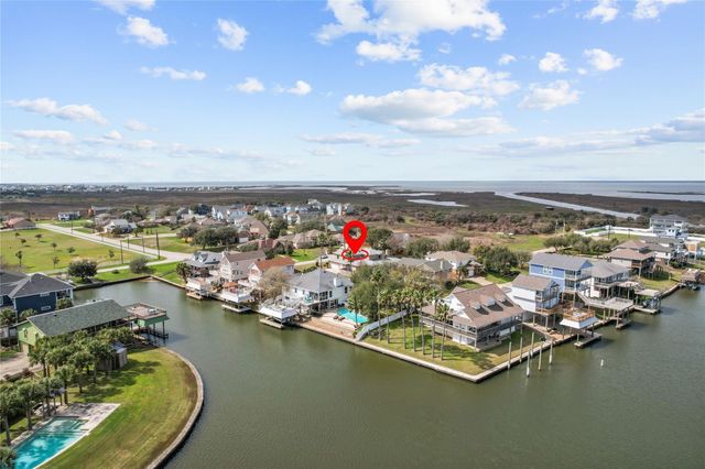 3934 Tres Drive, Galveston, TX 77554