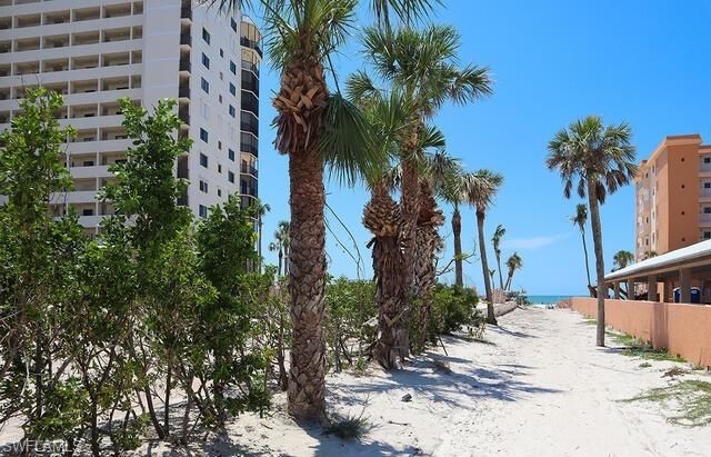 7401 Bella Lago DR # 533, Fort Myers Beach, FL 33931