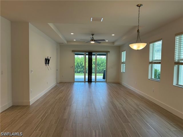 9017 Wisteria WAY, Naples, FL 34114