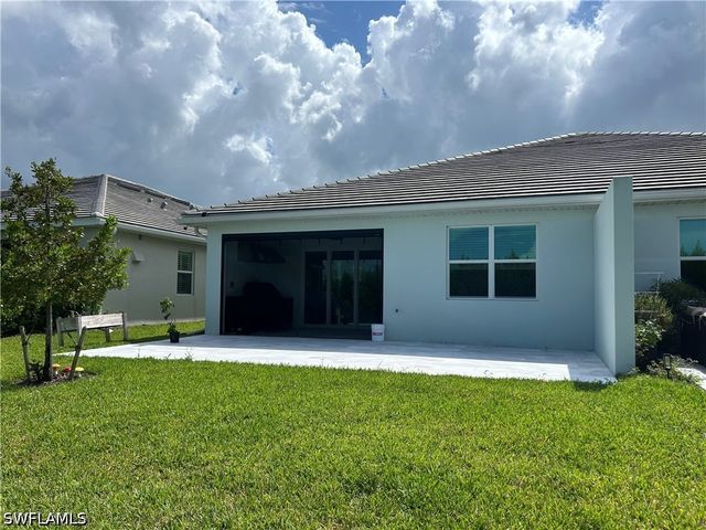 9017 Wisteria WAY, Naples, FL 34114