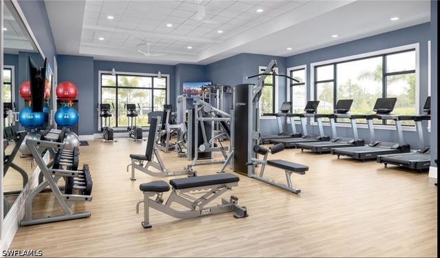 9017 Wisteria WAY, Naples, FL 34114
