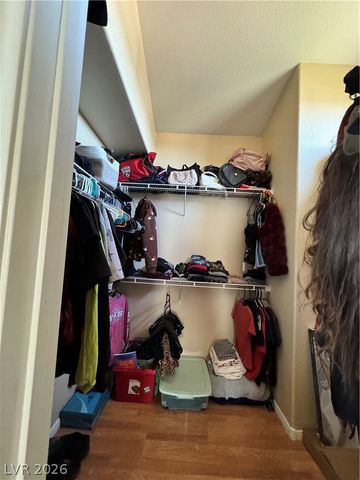 8401 Tiger Woods Avenue, Las Vegas, NV 89128