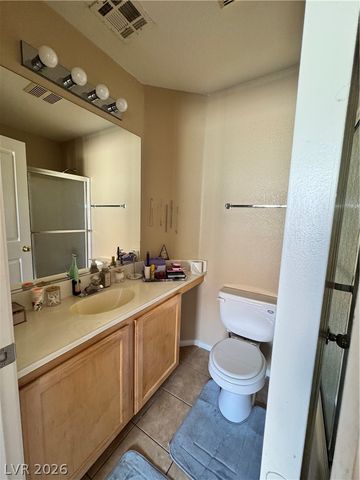 8401 Tiger Woods Avenue, Las Vegas, NV 89128