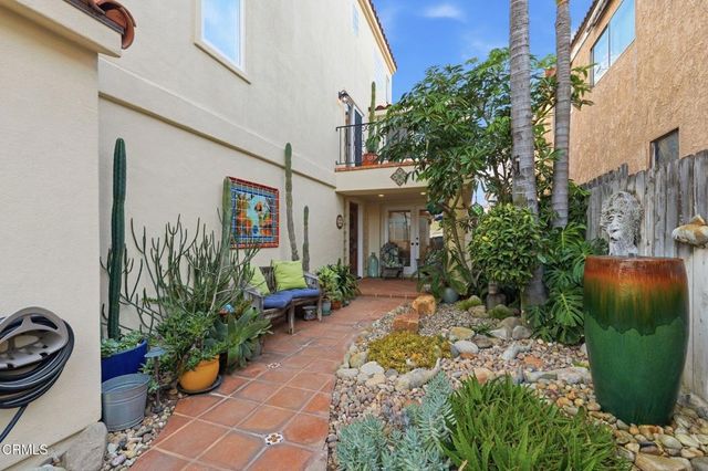 137 Fillmore Avenue, Oxnard, CA 93035