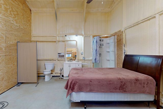 651 County Road 379, Caldwell, TX 77836