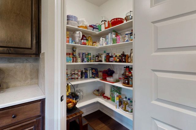 651 County Road 379, Caldwell, TX 77836