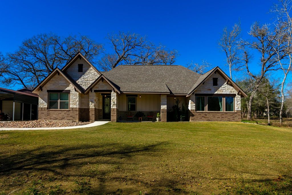 651 County Road 379, Caldwell, TX 77836