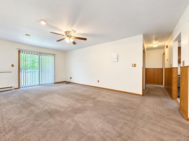 248 Concord Lane, Middletown, NY 10940