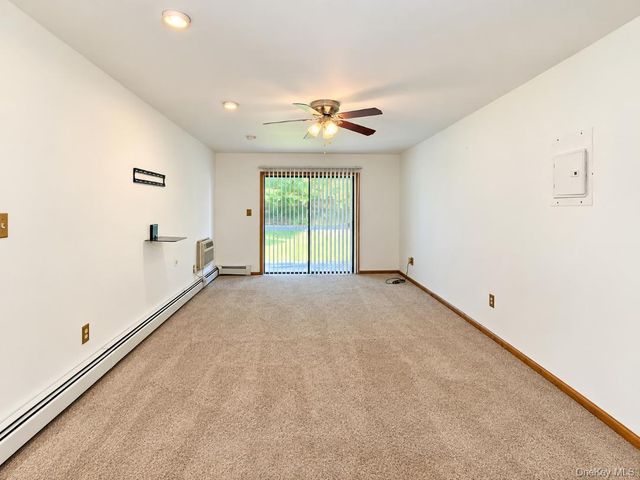248 Concord Lane, Middletown, NY 10940