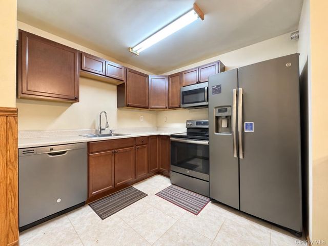 248 Concord Lane, Middletown, NY 10940
