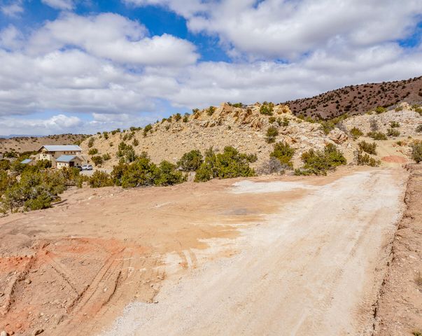 5 Hideout Lane, Placitas, NM 87043