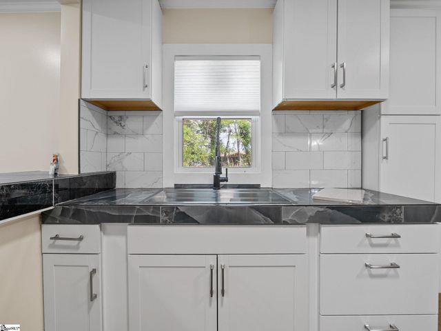 175 Hub Greer Road, Chesnee, SC 29323