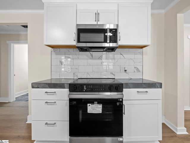 175 Hub Greer Road, Chesnee, SC 29323