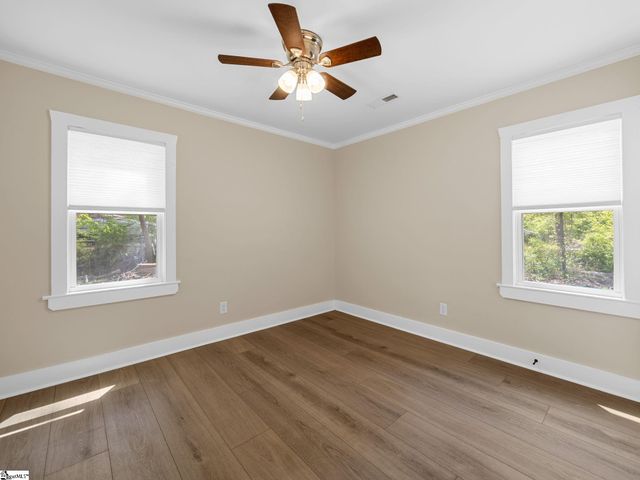 175 Hub Greer Road, Chesnee, SC 29323