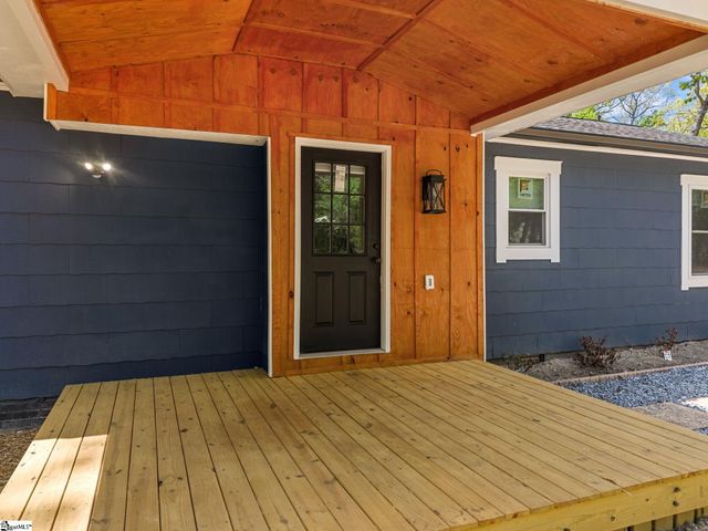 175 Hub Greer Road, Chesnee, SC 29323