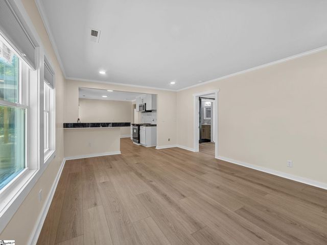 175 Hub Greer Road, Chesnee, SC 29323