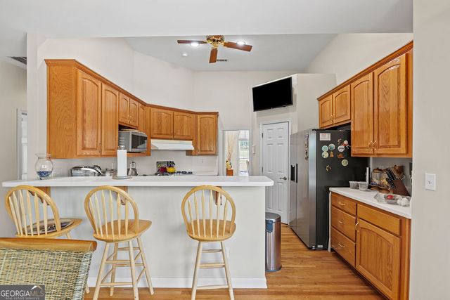 145 Lees Overlook, Fayetteville, GA 30214