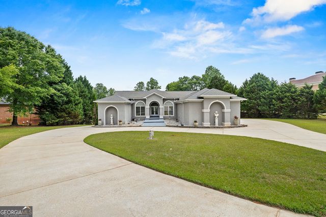 145 Lees Overlook, Fayetteville, GA 30214