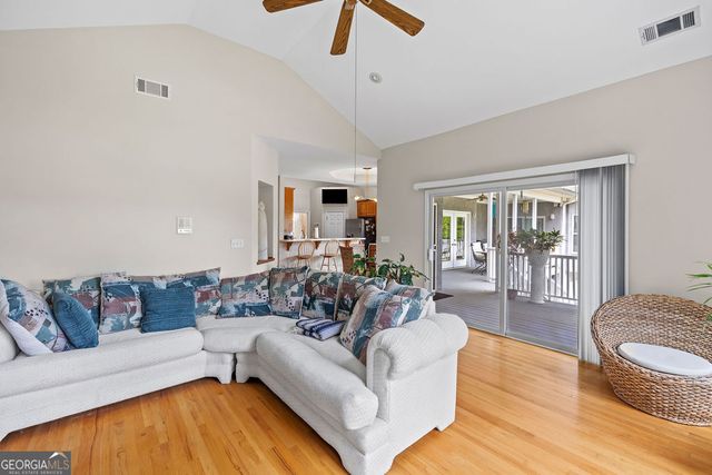 145 Lees Overlook, Fayetteville, GA 30214