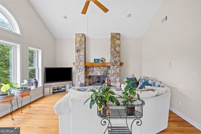 145 Lees Overlook, Fayetteville, GA 30214