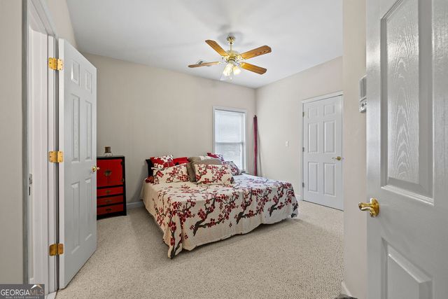 145 Lees Overlook, Fayetteville, GA 30214