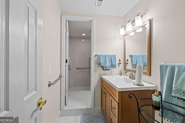 145 Lees Overlook, Fayetteville, GA 30214