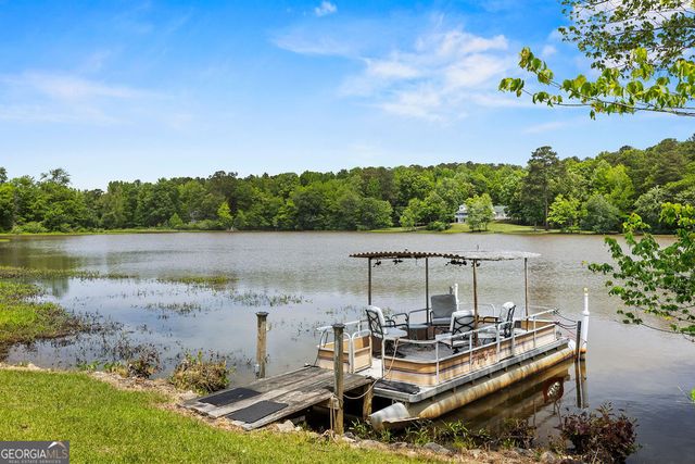 145 Lees Overlook, Fayetteville, GA 30214