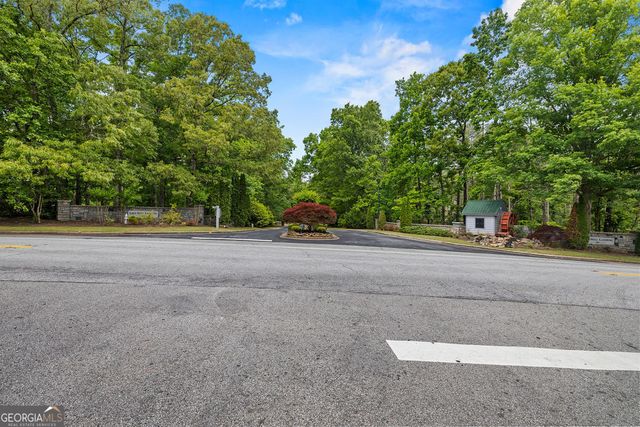 145 Lees Overlook, Fayetteville, GA 30214