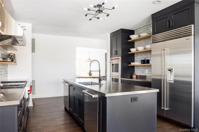 2675 Laurel Trail, Laurel, NY 11948