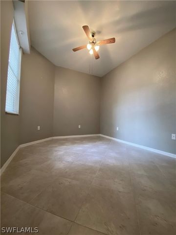 354 Dover PL D-104, Naples, FL 34104