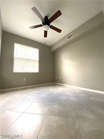 354 Dover PL D-104, Naples, FL 34104