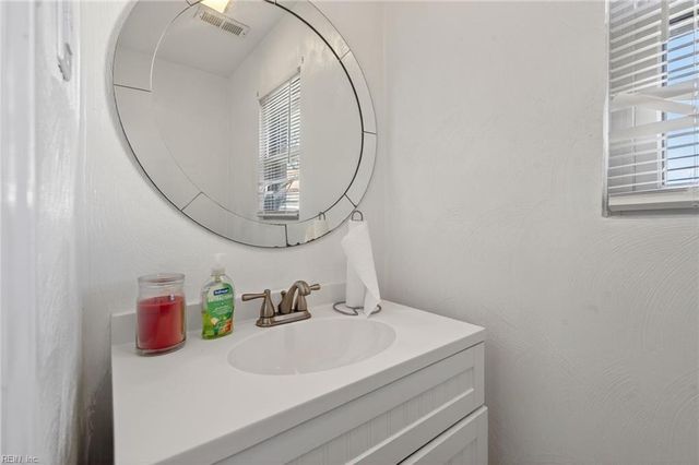 909 Portland ST, Chesapeake, VA 23324