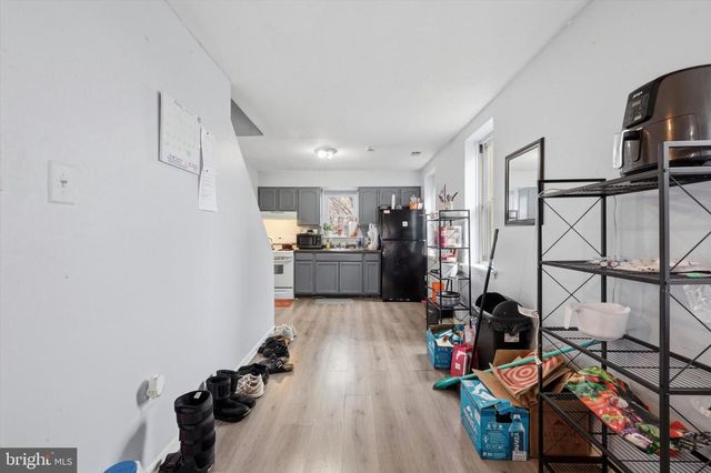 2933 W DIAMOND ST, Philadelphia, PA 19121