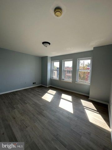2933 W DIAMOND ST, Philadelphia, PA 19121