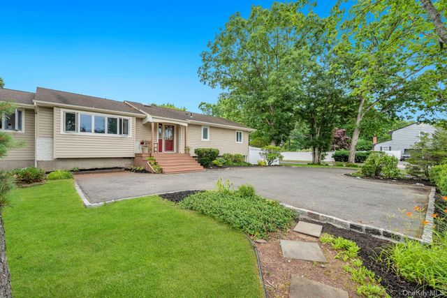 93 Midwood Avenue, Nesconset, NY 11767