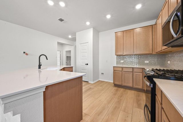 4649 Teverola DR, Round Rock, TX 78665