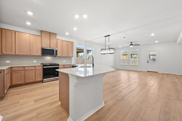 4649 Teverola DR, Round Rock, TX 78665