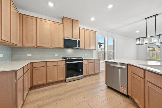 4649 Teverola DR, Round Rock, TX 78665