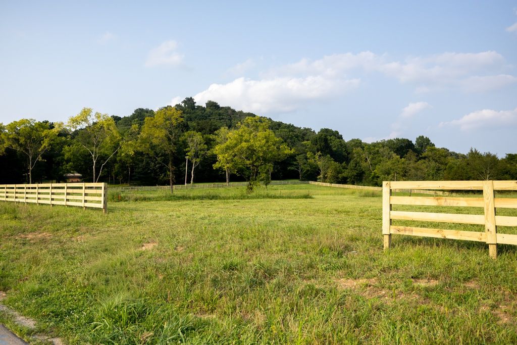 3000 Snowbird Ct, Franklin, TN 37064