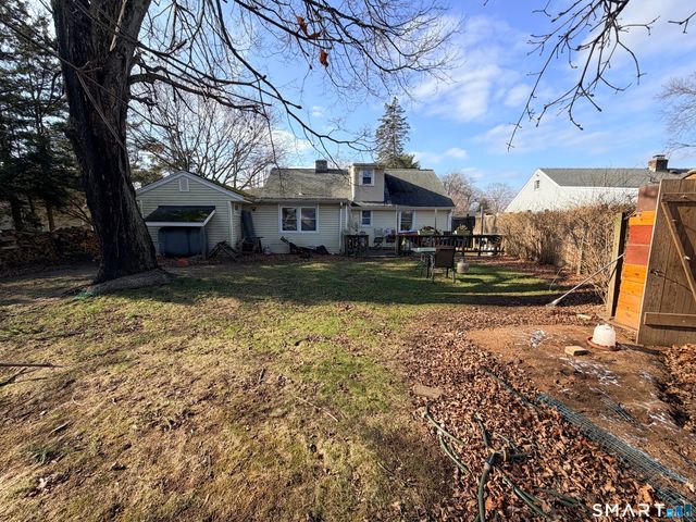33 Assisi Way, Norwalk, CT 06854