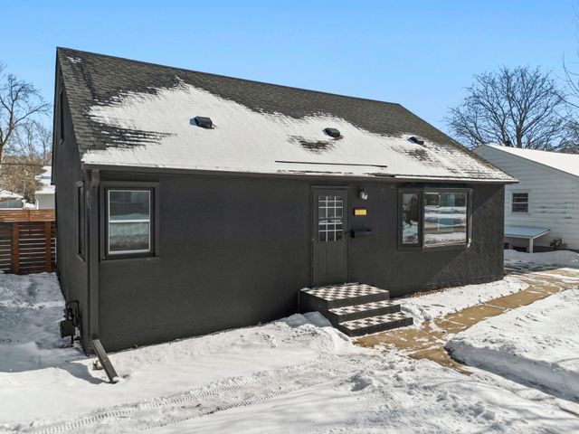 416 3rd Avenue NE, Osseo, MN 55369