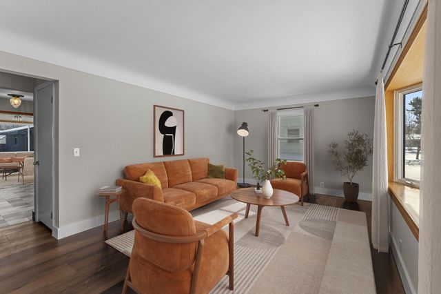 416 3rd Avenue NE, Osseo, MN 55369