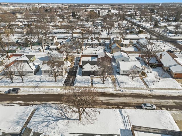 416 3rd Avenue NE, Osseo, MN 55369