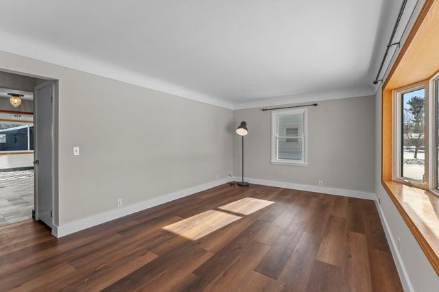 416 3rd Avenue NE, Osseo, MN 55369