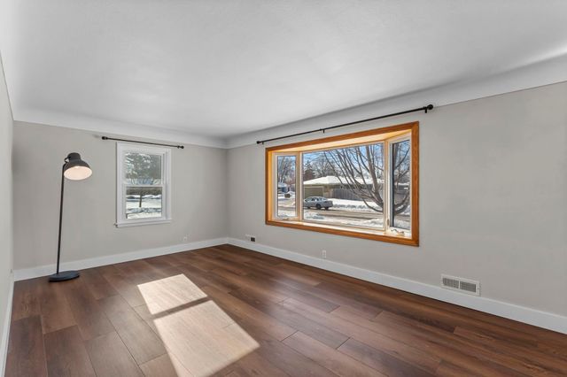 416 3rd Avenue NE, Osseo, MN 55369