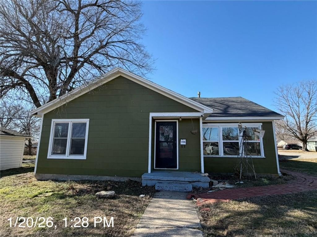 1735 Irving Street, Independence, KS 67301
