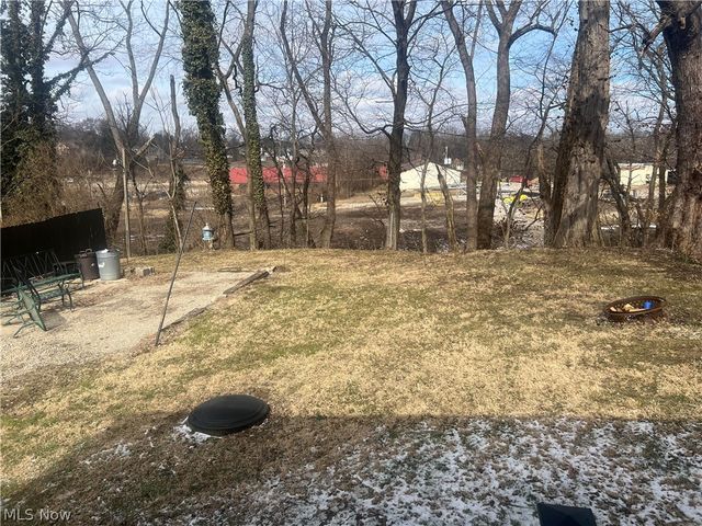 1457 Sharon Avenue, Zanesville, OH 43701